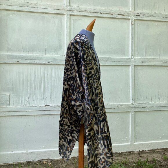 Chico's Leopard Print Silky Shawl Wrap One Size Cover-Up - Picture 3 of 8